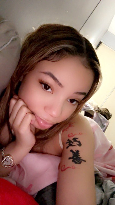 HotsonMark's tweet photo. Who’s up and  DTF #houston #katy #cypress #htx https://t.co/D9vGVQUh1R