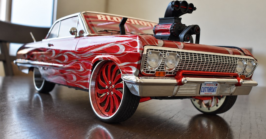 RedcatRacing's tweet photo. Big thanks to Devin Sandy for showing off his awesome '63, affectionately known as CutThroat! From the custom paint to every detail, this ride is seriously cool!
https://t.co/Pbqn3vdPte
#redcatracing #rclowrider #SixtyThree https://t.co/bUX6bnmXU1