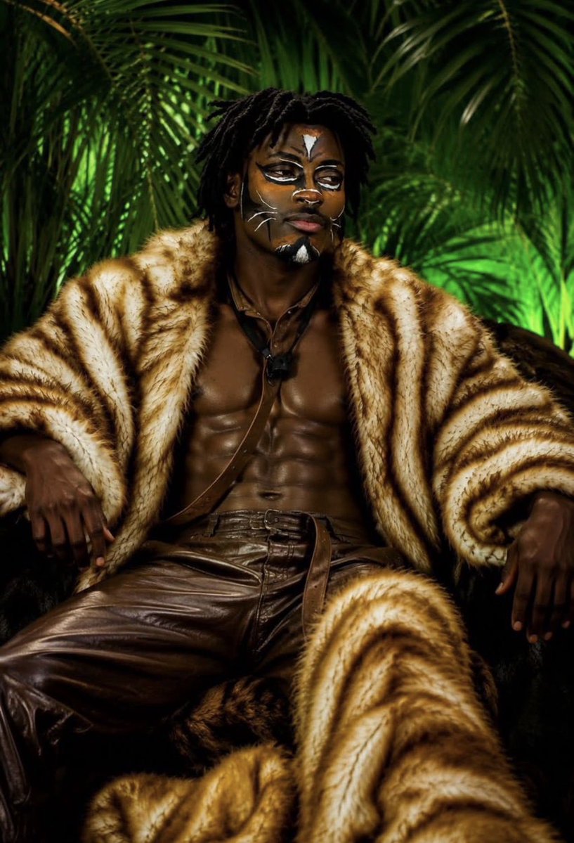 DiamondOgu19871's tweet photo. Keivo, I’m so proud of you. ❤️

The first ever disqualification where the whole of Africa is celebrating the disqualified housemate. 🥹❤️

You are a KING, and I hope you never forget that. 👑🦁

Stand tall like the King you are

A LION KING. 🦁👑

#Keivo #BBNaija #victorikpe https://t.co/oRDfYAFVcO