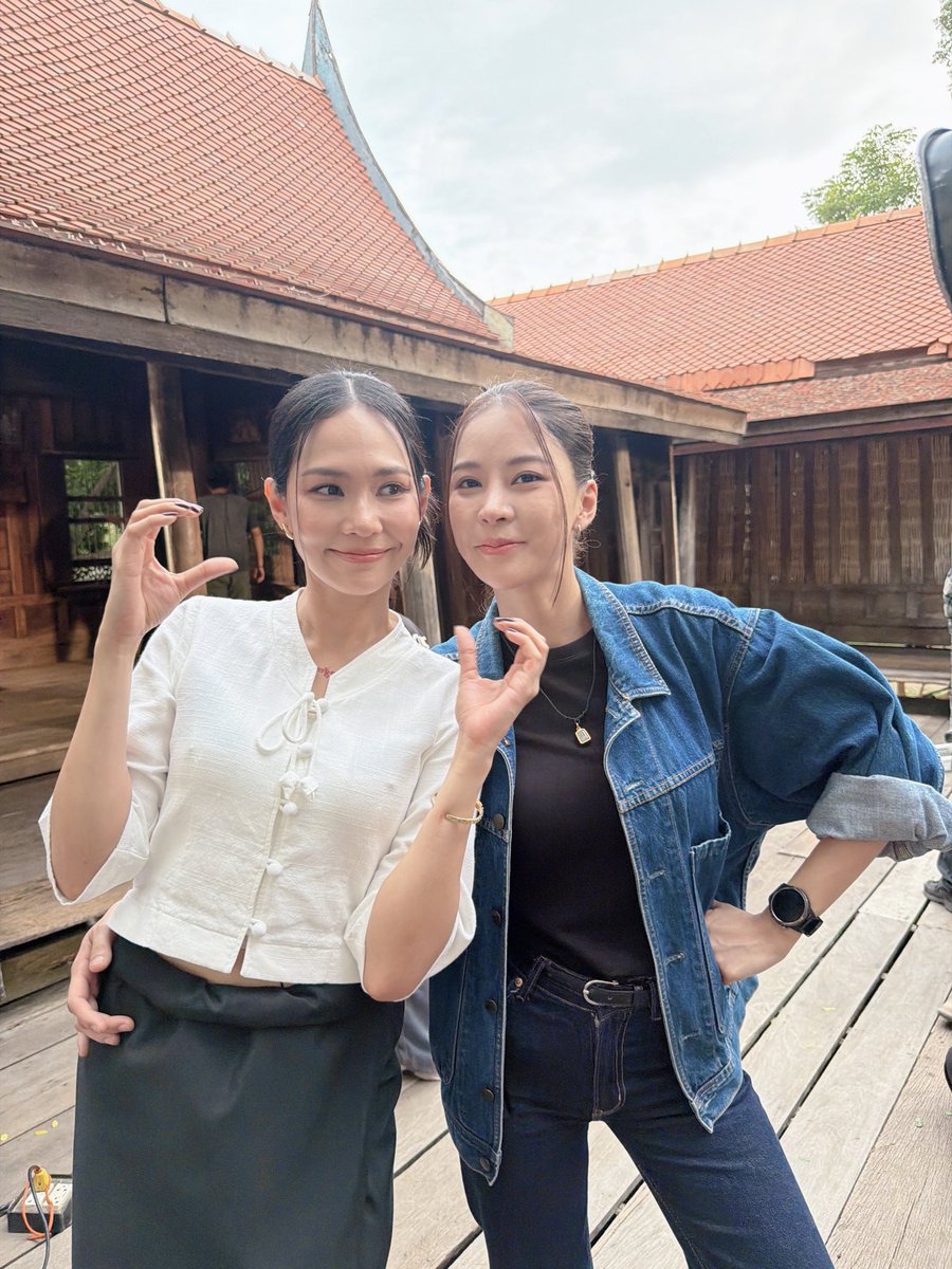 starhunter_ent's tweet photo. Good morning ja น้องทองตื่นกันหรือยังนะ เอารูปพ่อจ๋าแม่จ๋ามาฝาก 🥰

KHOM KHLANG EP4
#ข่มขลังตอนที่4 
#ข่มขลัง https://t.co/iQf18niPo5