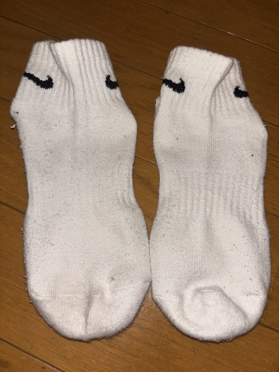 4reall999's tweet photo. k  1days

#靴下　#靴下フェチ　#足フェチ https://t.co/AE6vOcceXh