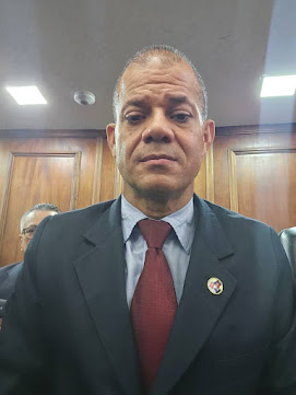 MeridaDigital15's tweet photo. La lista incompleta - Por Diputado Omar Ávila
https://t.co/SKGnvD2c87 https://t.co/uUH3eQlrj8