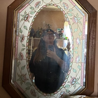 evil_emily's tweet photo. #NewProfilePic https://t.co/8xE1hPxq50