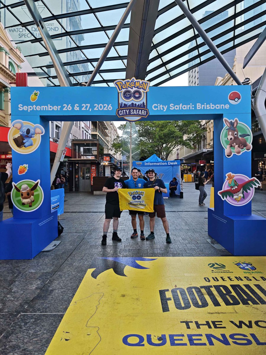 ItsShaneBailey's tweet photo. Pokemon GO #CitySafari: Brisbane is done! Thousands of trainers and just as many happy memories and new friends 🫶🏽💙💛 https://t.co/RuJZPseMEs