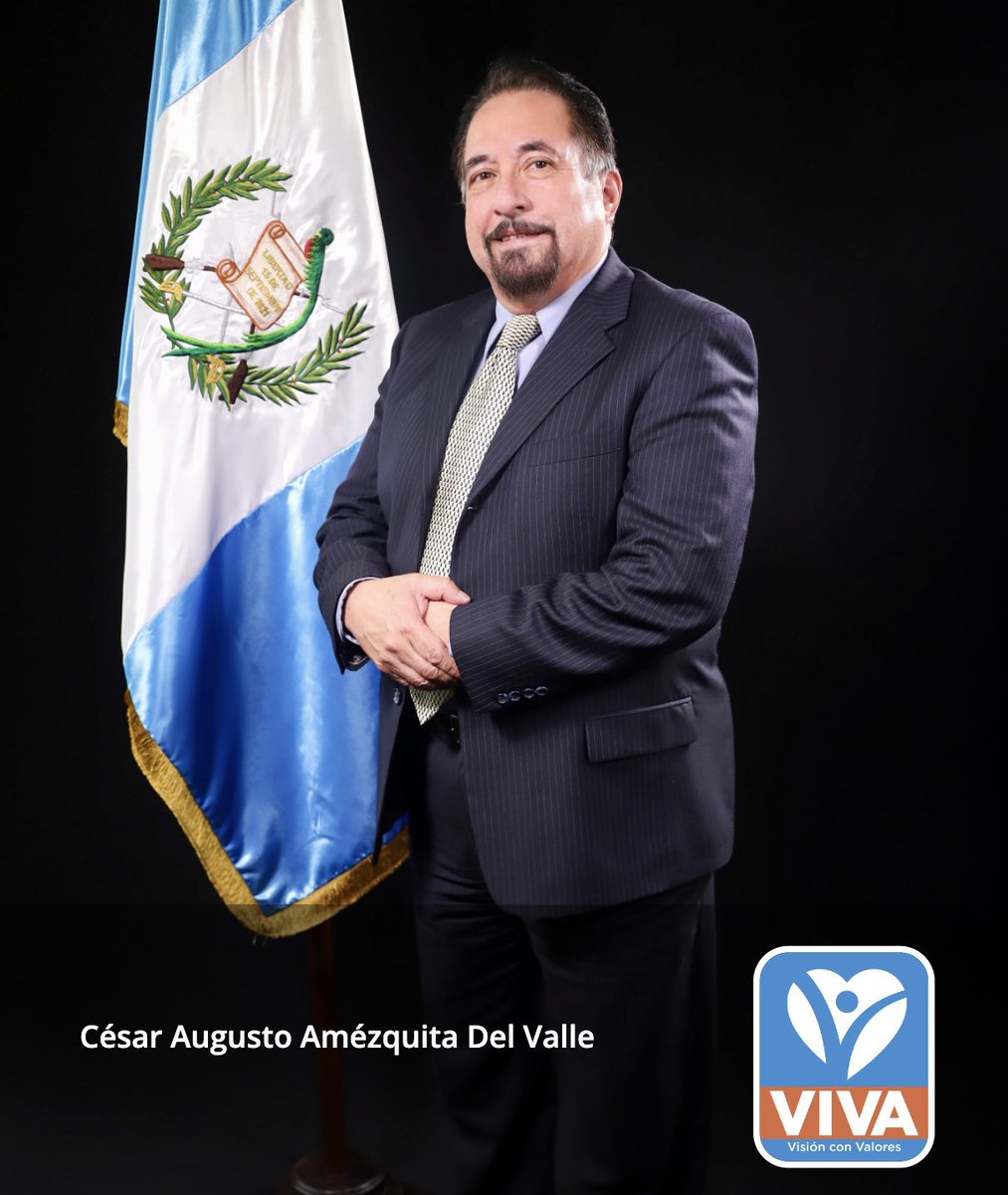 marvindelcid's tweet photo. César Augusto Amézquita Del Valle, diputado de Visión con Valores (Viva) se moviliza en una camioneta Toyota, Prado sin placas
 
Este día lo captamos en la Gobernación Departamental de Guatemala y sobre la banqueta

Descarada impunidad @PNCdeGuatemala @PMTMuniGuate @CongresoGuate https://t.co/ealJdzogXJ