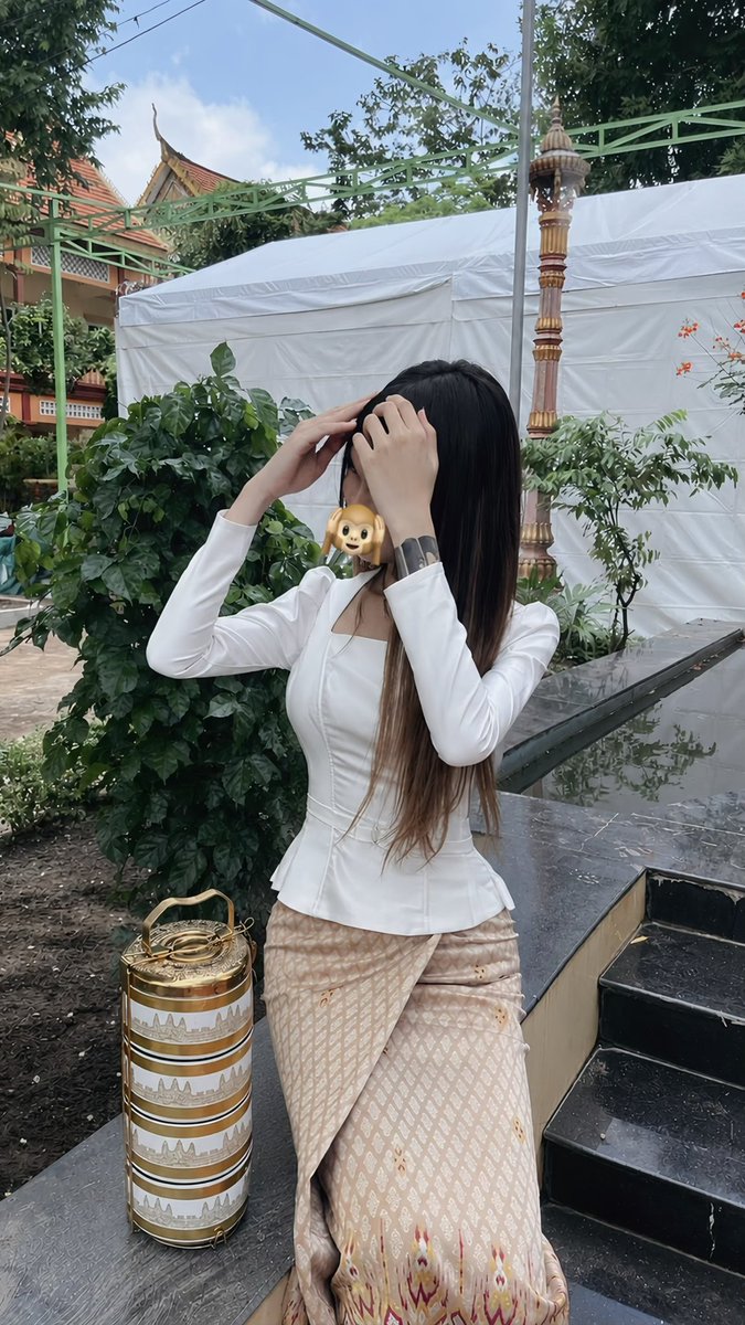 xaio_Chhing's tweet photo. ជូនបុណ្យផងអ្នកទាំងអស់គ្នា💖 https://t.co/CZHRVjdzri