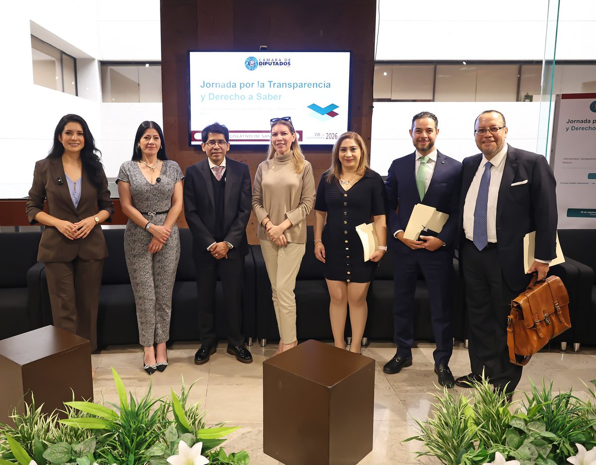 JaimeCerdio's tweet photo. 🏛️ Esta mañana tuve el gusto de participar en la Jornada “Democracia, transparencia y derecho a saber: nuevos desafíos para México”, realizada en la @Mx_Diputados, donde reflexionamos sobre los desafíos del derecho a la información frente a un nuevo modelo institucional.

Agradezco al @inap_mx y a la @Mx_Diputados, especialmente a la Dra. @IleanaHidalgoR por la invitación; agradezco y reconozco la extraordinaria moderación de la Dip. @SeleneAvilaF.

Fue un gusto compartir este diálogo con mis apreciables colegas @lauraenriquezr y Gregorio Castillo, e intercambiar reflexiones sobre cómo fortalecer este derecho y avanzar hacia una transparencia cada vez más útil para las personas y la democracia.

#DerechoASaber #Transparencia #Democracia