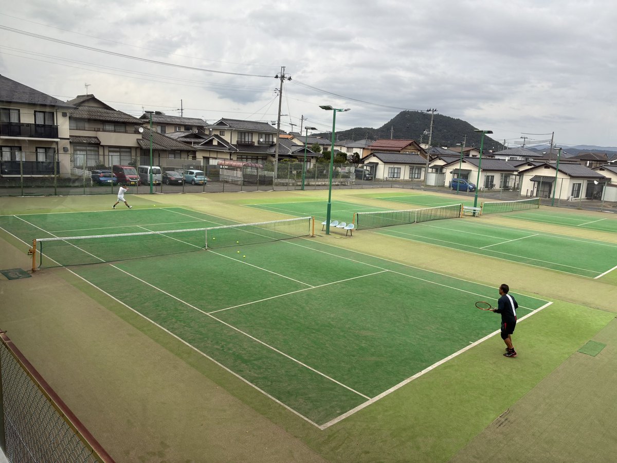 green_academy_'s tweet photo. 2026.9.29AM9:40
おはようございます、グリーンアカデミースポーツクラブです。涼しくなってきたので10月は久々に練習会予定してます。本日もよろしくお願いいたします☁️
#テニスクラブ #テニススクール #テニス #スポーツ #健康 https://t.co/8OoiECPjnX