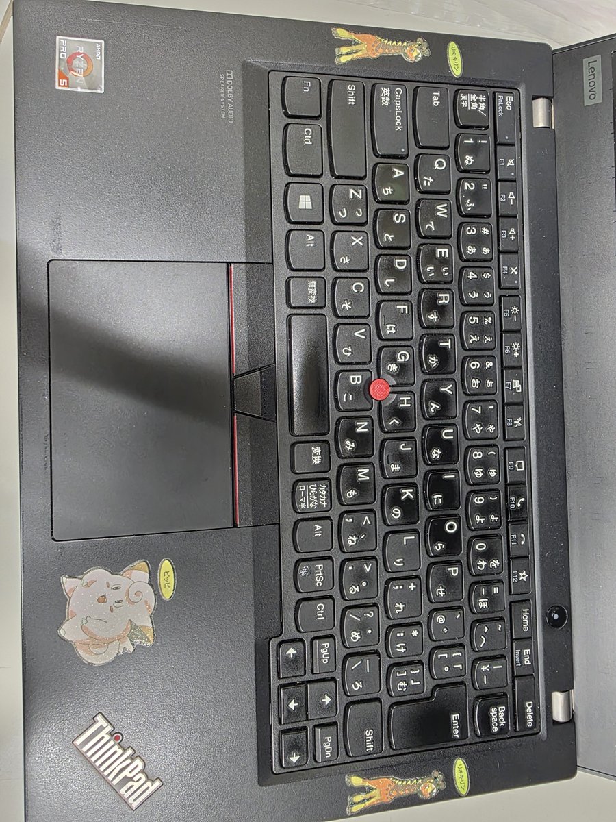 m5_u's tweet photo. 会社のPCにポケモンシール貼ってたんだけど、返却するから剥がしたら跡が消えません https://t.co/zSuM9eXTWX