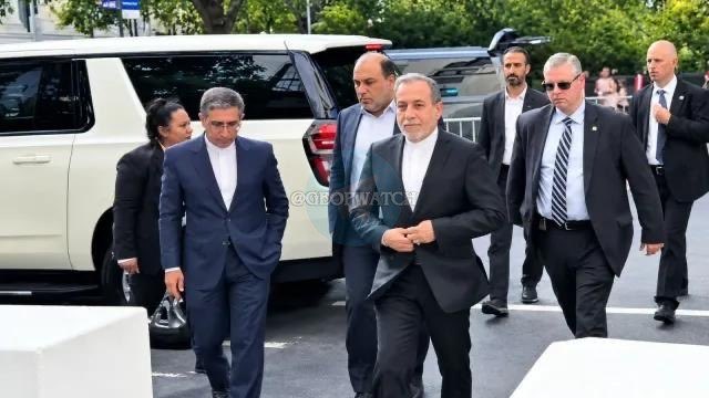 ShaykhSulaiman's tweet photo. JUST IN: Abbas Aragchi, Iran's FM, has left the U.S. early and is heading back to Tehran

This is after Iran and the U.S. talks did not achieve any breakthrough. https://t.co/LnVsQDBNQZ