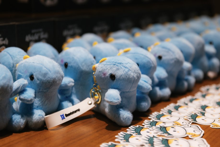 Quantstamp's tweet photo. Thank you to everyone who joined us at Security Night in Seoul with @Zircuit and @CommonDefenseAI!

It was great to meet so many builders during Korea Blockchain Week and hear what you're shipping next~ we hope you left with good conversations and some swag 😎 https://t.co/LGPvrKw2tt