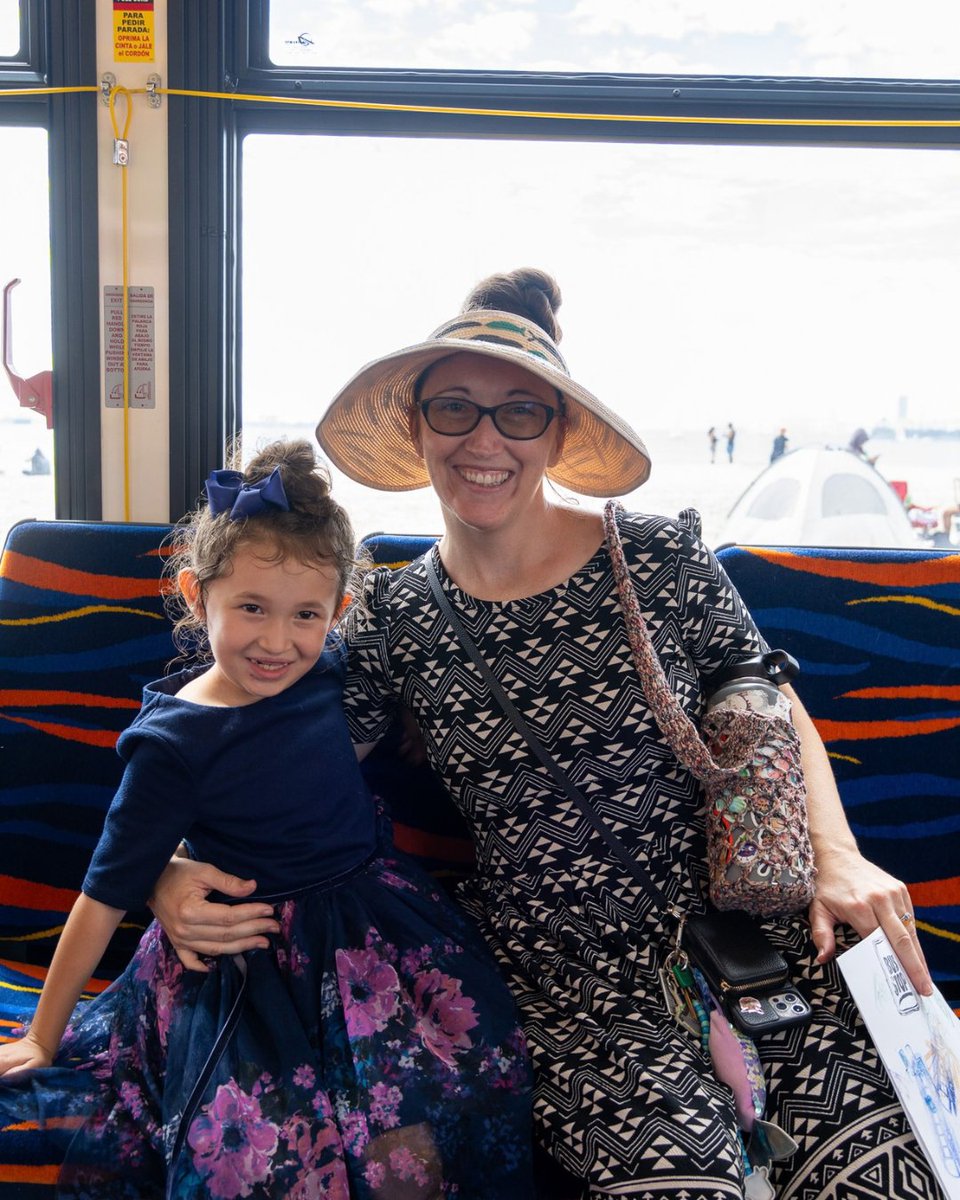 lbtransit's tweet photo. 🚌 Bus Fest was the perfect way to wrap up SoCal Transit Month! Thanks to everyone who joined us for beachside bus fun. 🌊

Thank you @carlitelb @movelatransit for having us! We love connecting with our community. ❤️ https://t.co/ekIovLQdj9