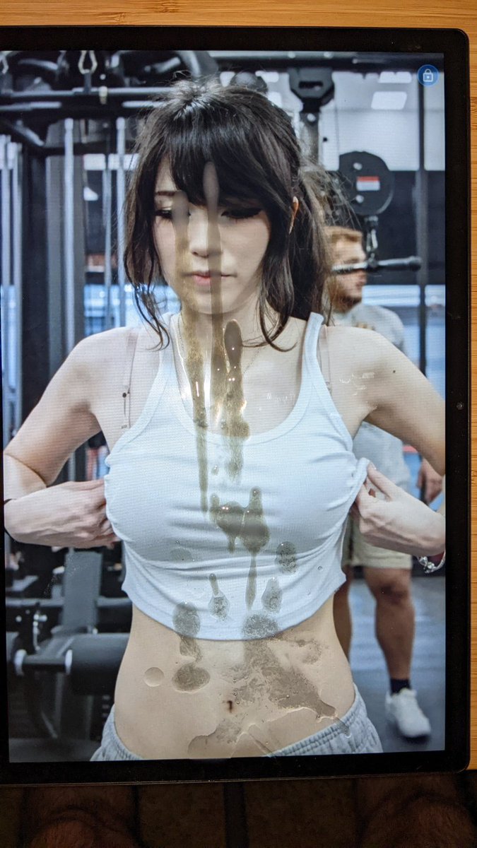 Goonnnrrrr's tweet photo. Had to give it all for emi https://t.co/LnSsvk8yaC