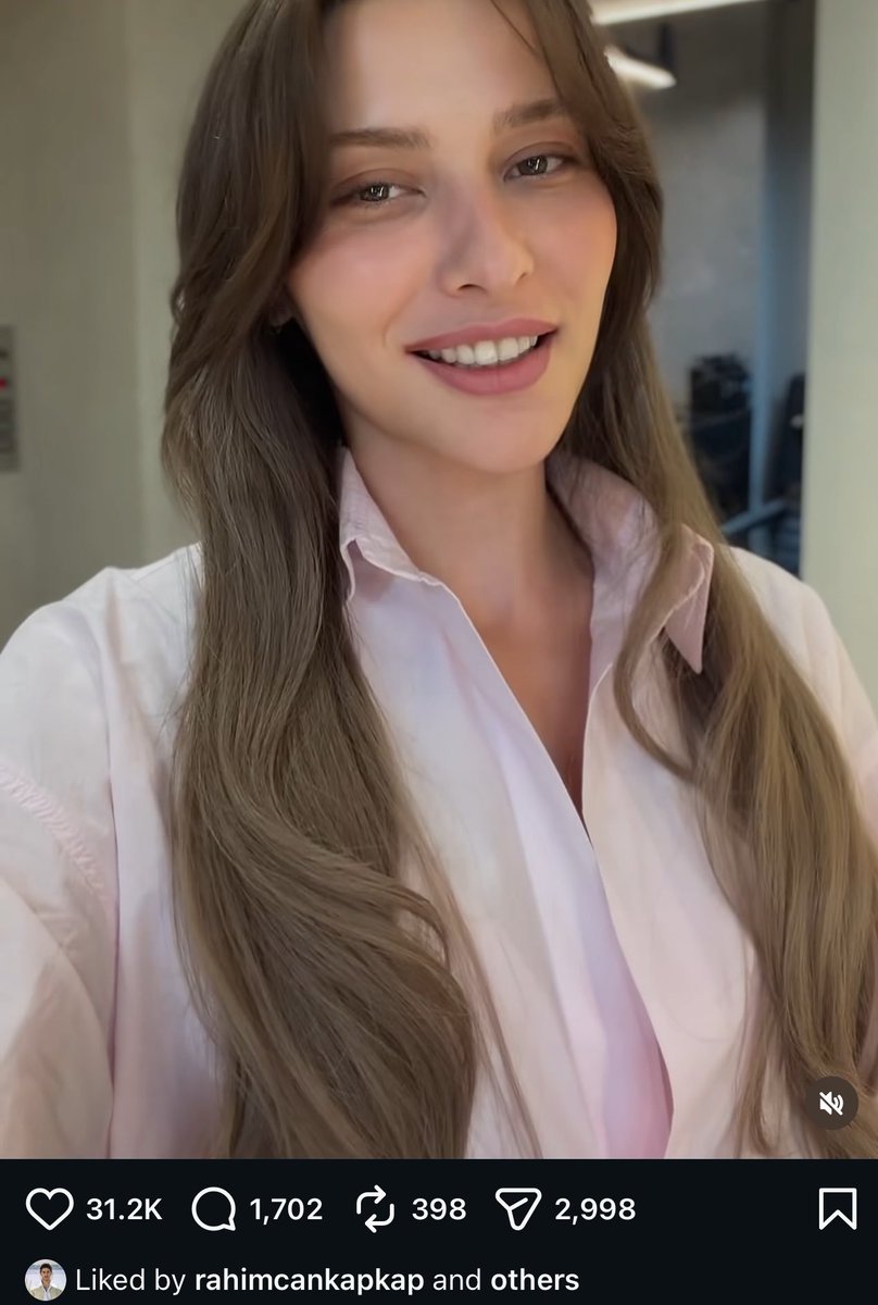 ikram68630's tweet photo. رحيم من كل فيديوهات المفاجأة عمل لايك على اللي فيه التشين فقط 🥱🥱💕
#EmNaz #RahEl https://t.co/ABRfVd1OXA