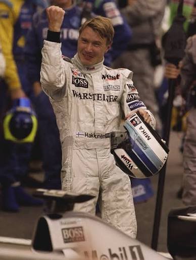 mclarenf1arg2's tweet photo. Si ustedes me preguntan por qué soy fan de McLaren, mi respuesta es que soy fan porque lo vi correr a él. En la época en que la mayoría era Ferrari y schumacher, él me demostró que había algo más. Mí primer y más grande ídolo de la F1. Feliz cumpleaños @F1MikaHakkinen 
❤️🏁🔥 https://t.co/Vg9Pq0rQK1
