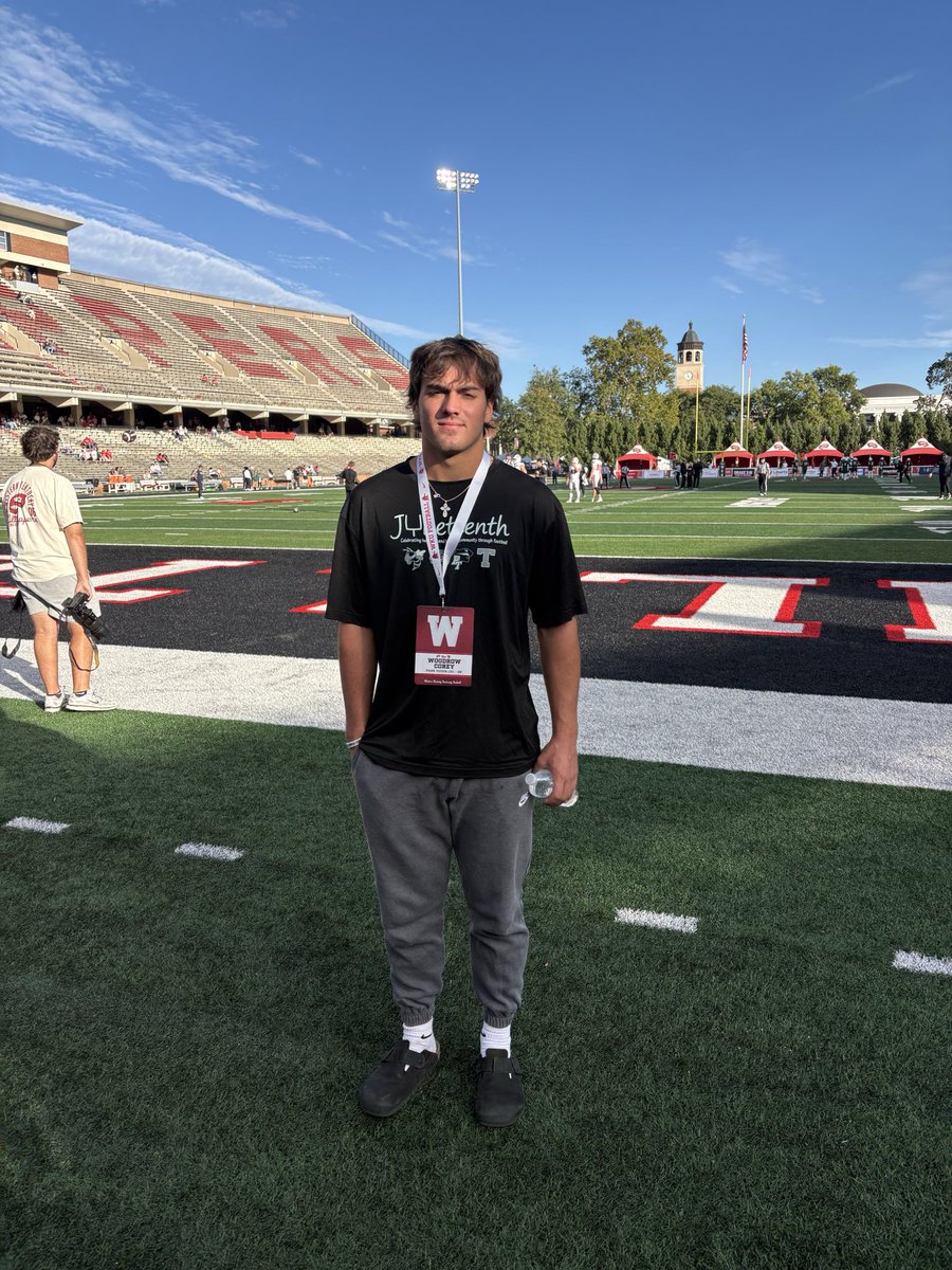 Woodycoreyqb's tweet photo. Thank you for having me! Can’t wait to be back @WKURecruiting @WKUFootball @CoachBodie4 @parktudor_fb https://t.co/ld3DClXfKM