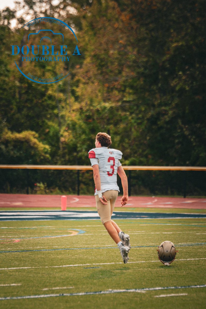 Dominik03_'s tweet photo. Team win. Four quarters together. A lot to keep building on. 🎥

Olean 9 | East Aurora/Holland 0 https://t.co/gpYaZMk0MI