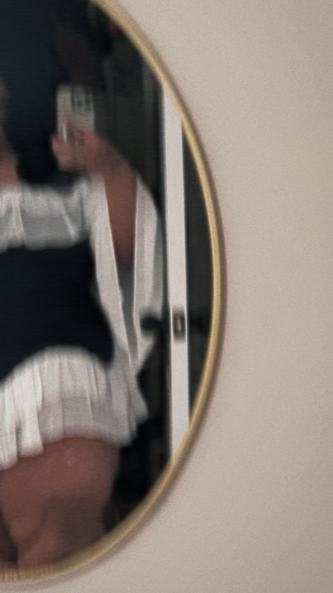DaquanaWhite's tweet photo. oooh la la. https://t.co/n0O7sPAt5s