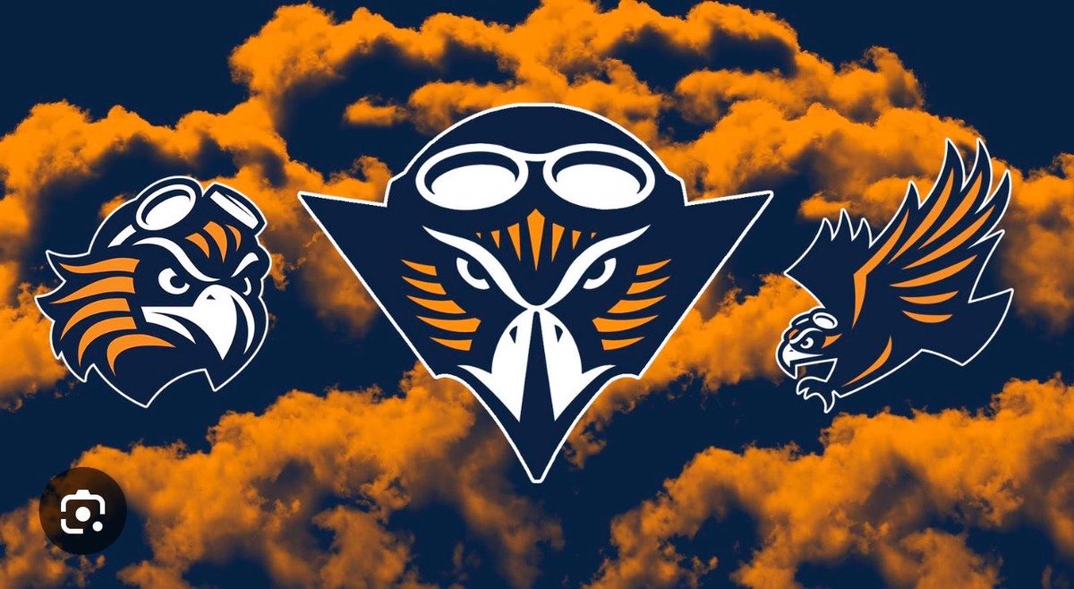 RadarronLII's tweet photo. Blessed to receive an offer from UT Martin @CoachRudyG @CoachJCas @phuddleston_ph @Coach_Webster2 @JUCOFFrenzy @JuCoFootballACE https://t.co/oZuIJ0cMj2