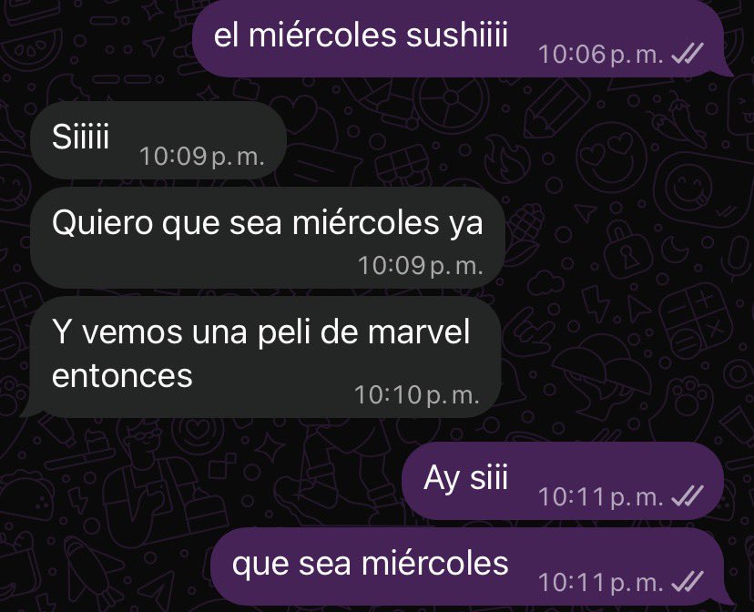 moxndust_'s tweet photo. El intenso de mi novio y yo después de separarnos hace 5 minutos (todavía ni llegué a mi casa) https://t.co/yY2ztcht6v