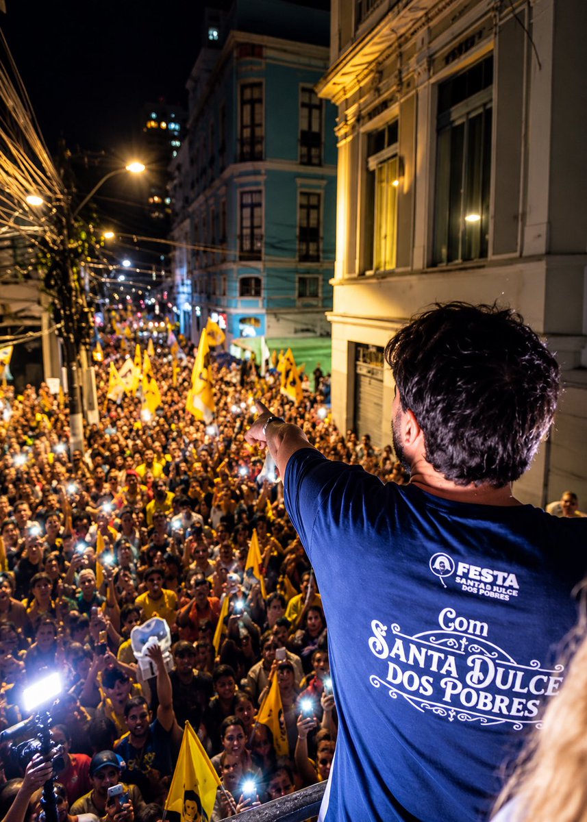 paidothanos's tweet photo. @tigzin Compartilhem demais! As imagens de hoje devem rodar a internet. https://t.co/S0i0jS5ySE