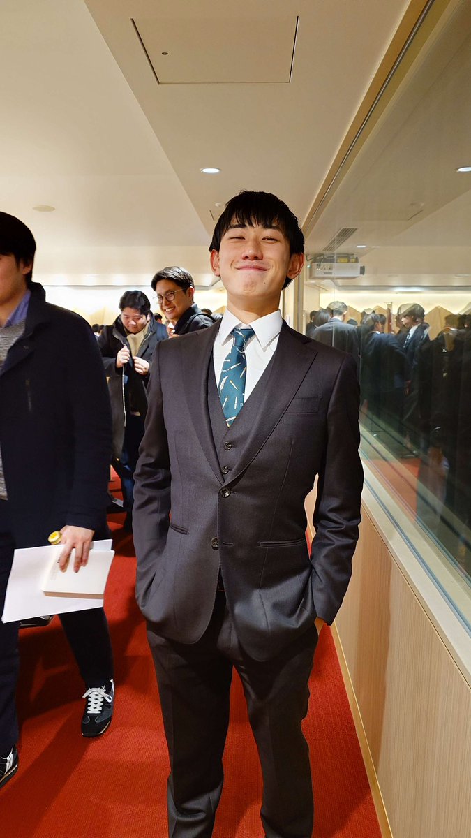 roku_benron's tweet photo. 【弁士紹介】
第８弁士の紹介です！

第８弁士
第一高等学校・東京大学弁論部(@Todai_Benronbu)より井田 将一弁士です！

弁士コメントは「かっこいい弁論を期待してください！」

#弁論 #弁論部 #弁論大会 https://t.co/HiGOPa97M2