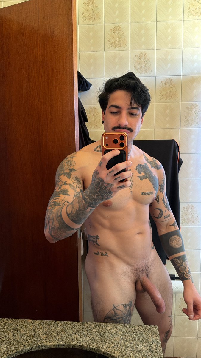 gabzcstro's tweet photo. Oi 👋🏻 https://t.co/q0dNVSbZfZ