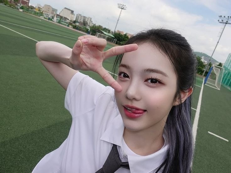_jeonvgian's tweet photo. ◟📃 ₊ (𝓙):ourney (+444) 𝓓aily 𝓛ife of me ¡! ˖⸼꣸ ℘.retty ℘inki(e)s 𓈄 ׁ 𓈒 𝓒utie—𝓢weet :: ly 🫓 ₊˚ ⠟ ◌ 이안» &amp;&amp; happy. i want to wear this uniform again. 𝓟 :rettiest  🪷 ___< dump!3! ✆ 𝅄 ࣪ 𝓛et'(s ♡ ⑅ ָ࣪ 𓊆 학생 🤍 ᥆mᥲуgᥲძძ ↻‧ ₊ https://t.co/7DyvXP8FP2