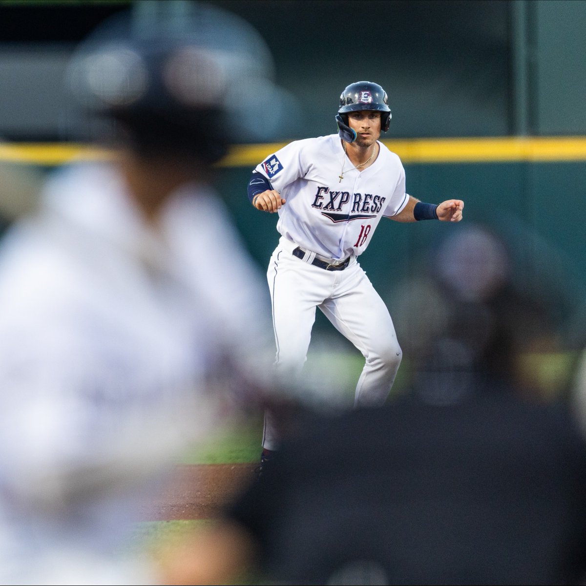 RRExpress's tweet photo. a week since we had nights like these, and we're already missing it 😪
#RockEm | #RRExpress https://t.co/2IUPS50zsj
