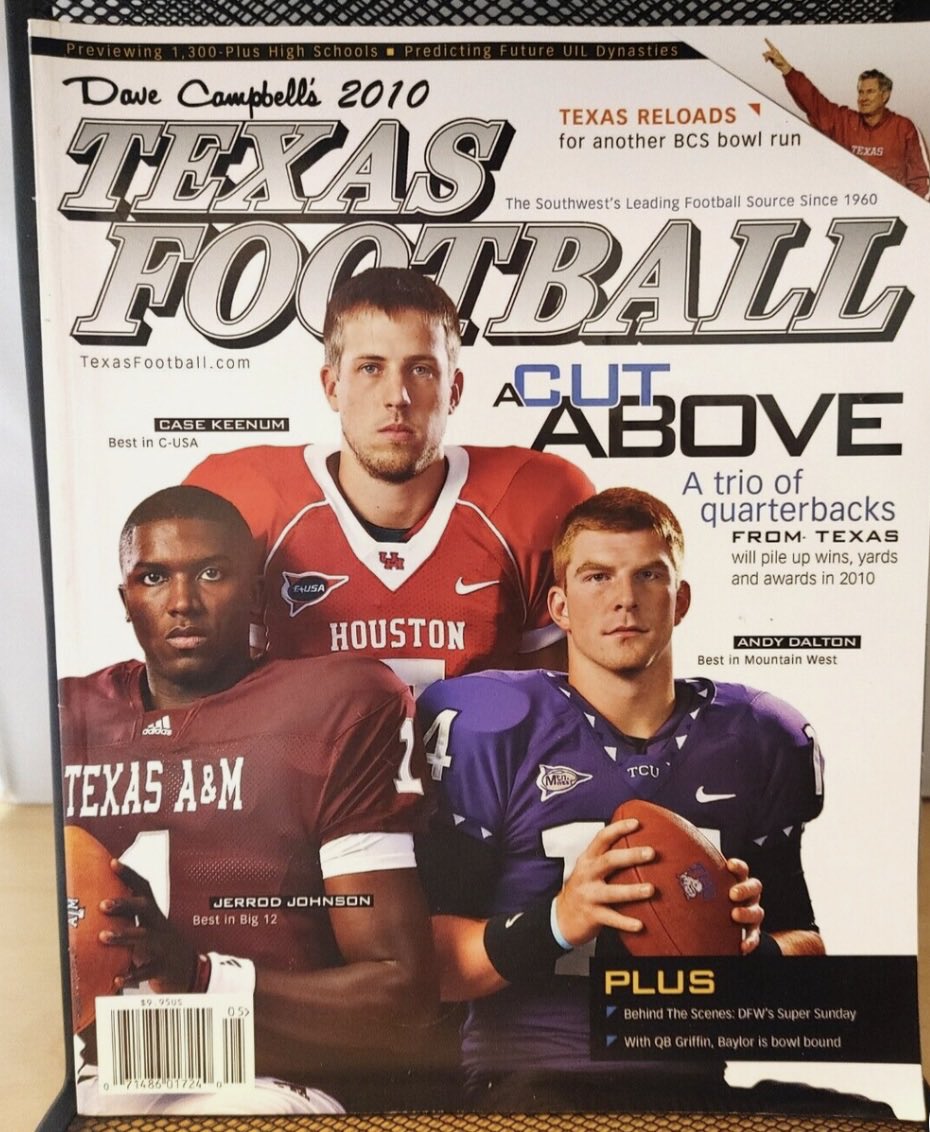 JeremyBranham's tweet photo. Monday Night Football has turned into the 2010 cover of @dctf https://t.co/8IbeyHyKEj