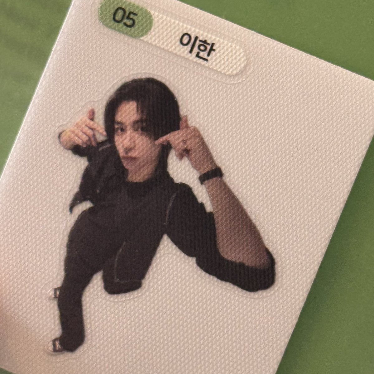 abcd_love21's tweet photo. 이한이 띠부씰 짱커욤짐 ♡ https://t.co/33Npkf0pHx