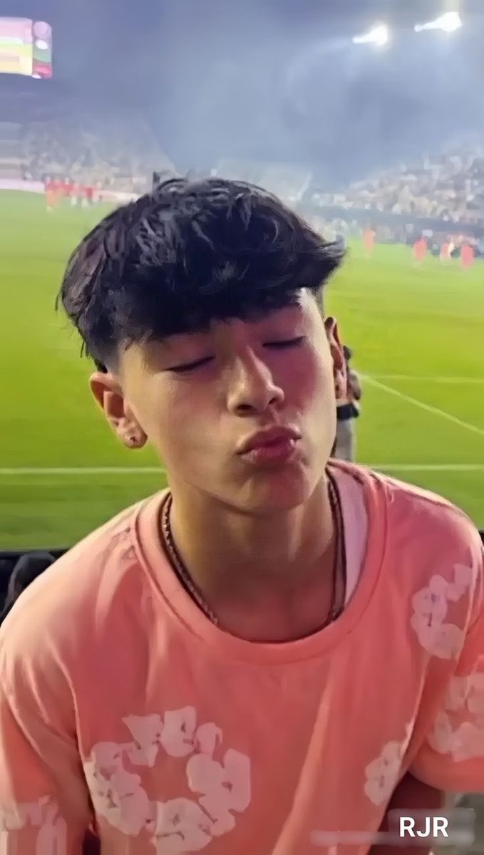 cuik17o's tweet photo. Gooner face😭🇪🇺 https://t.co/ocJbw7NKSN