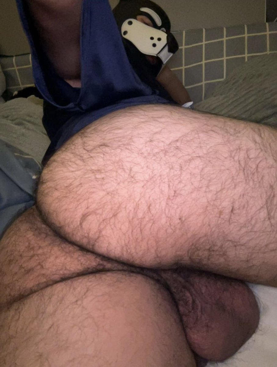 airontron's tweet photo. Get in this butt bro https://t.co/aYs1QJaypG
