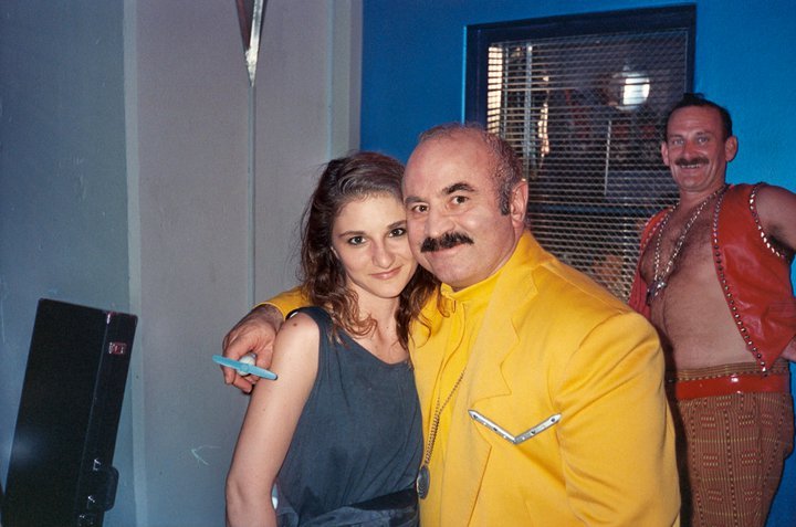 smbmovie's tweet photo. Today is the birthday of  Mario '93's makeup artist Amy L. Snyder: https://t.co/gWRpmaVLFp