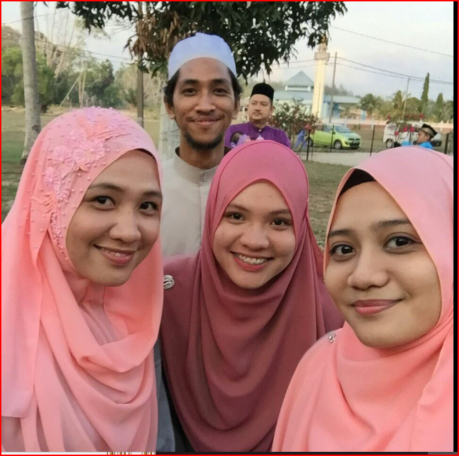 Ikmalanem29's tweet photo. @farahanimali 
syg papa x marah pun syg,papa terima semua keputusan syg....cuma certain things papa can't accept cause i deeply love u...manusia mana tk buat salah,small hal la syg tapi jgn buat lagi..janji papa layan awk nga baik skali..but u never reveal all things u https://t.co/Z78pvNDyjj