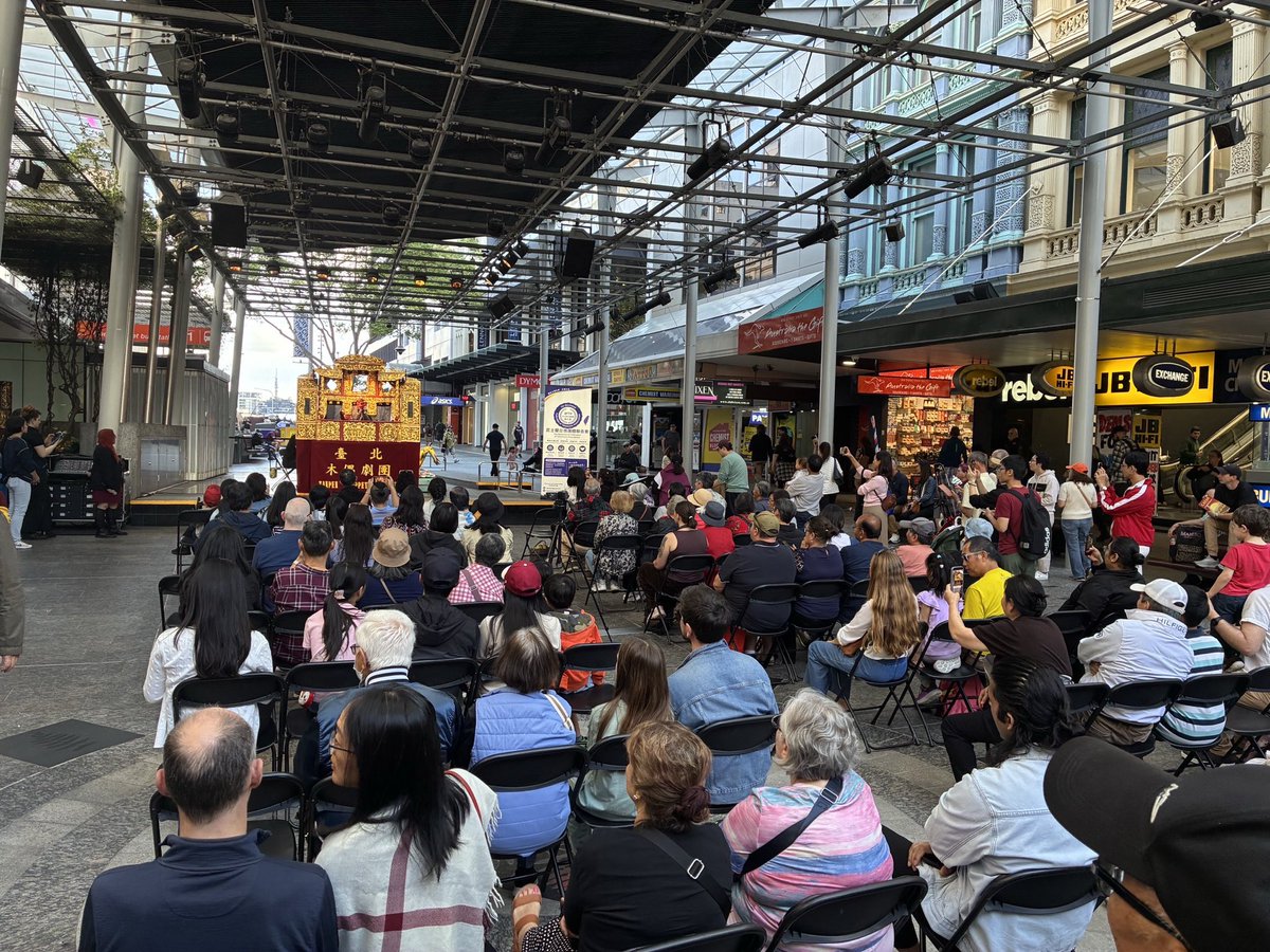 BrisbaneTeco's tweet photo. The Taipei Puppet Theatre delivered captivating performances at the University of Queensland and Queen Street in Brisbane’s city centre, attracting enthusiastic audiences at both venues. https://t.co/KEv8XYcV4p