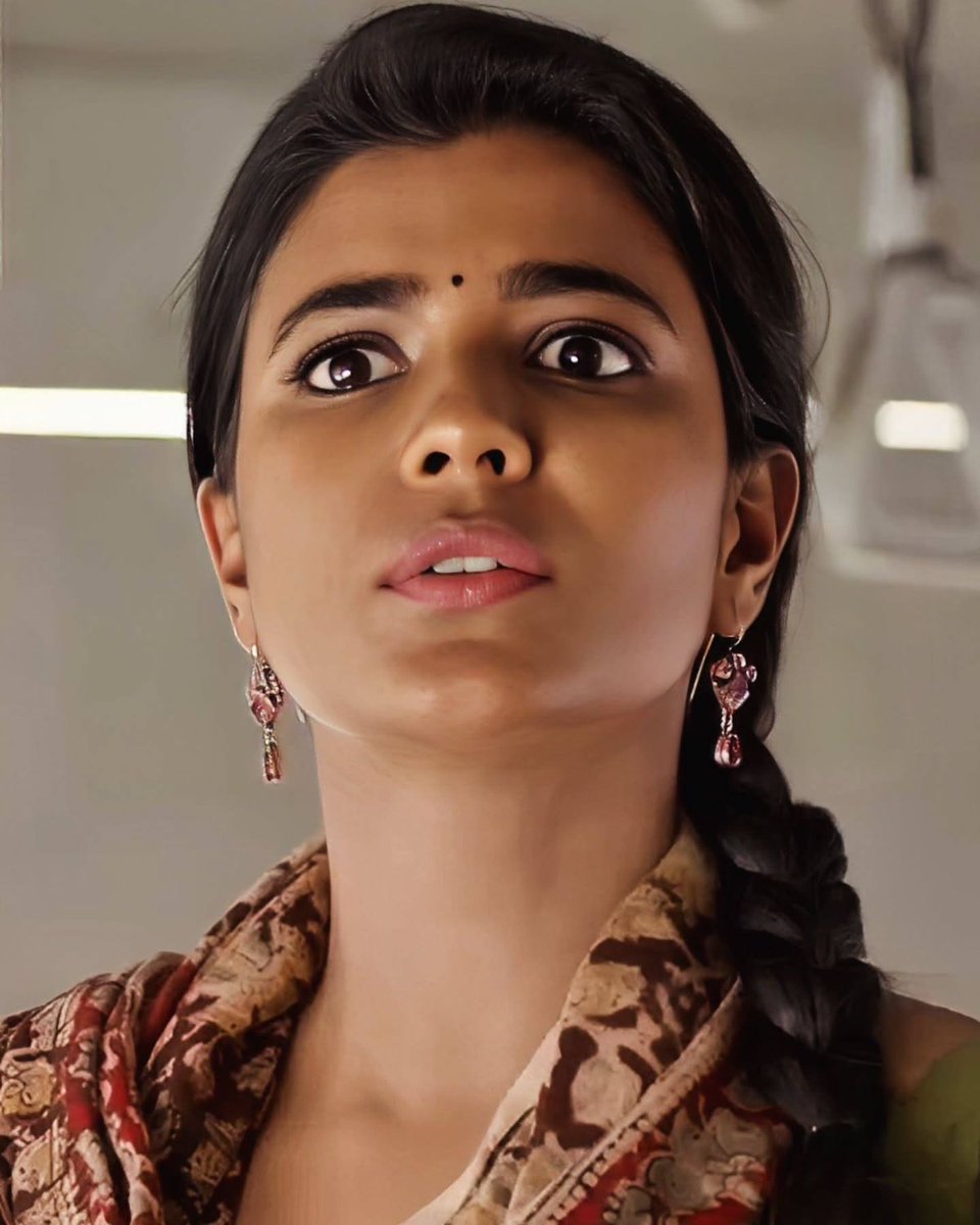 KiaraSissy64's tweet photo. Dumb sissy me accepted mutual shag with junior

Junior: ena anna appudi pakkuringa?
Sissy me: ila da thambi onuila (staring at his 9inch BBC)😳
Junior: 🤣una paathi ella solitanunga, mooditu vanthu oombu da potta
Sissy me: ok mama.. kneels, takes it deep, mutual shag starts🤭🍆🤤 https://t.co/ORe6apv7w6