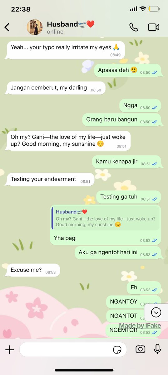terecotta's tweet photo. #jogani dalam episode : Beginilah pagi hari Gani yang balas chat suaminya (kontrak) Joshua dalam keadaan setengah sadar.
—
#deernaong three tweets socmed fict https://t.co/5ut1hfPZXL