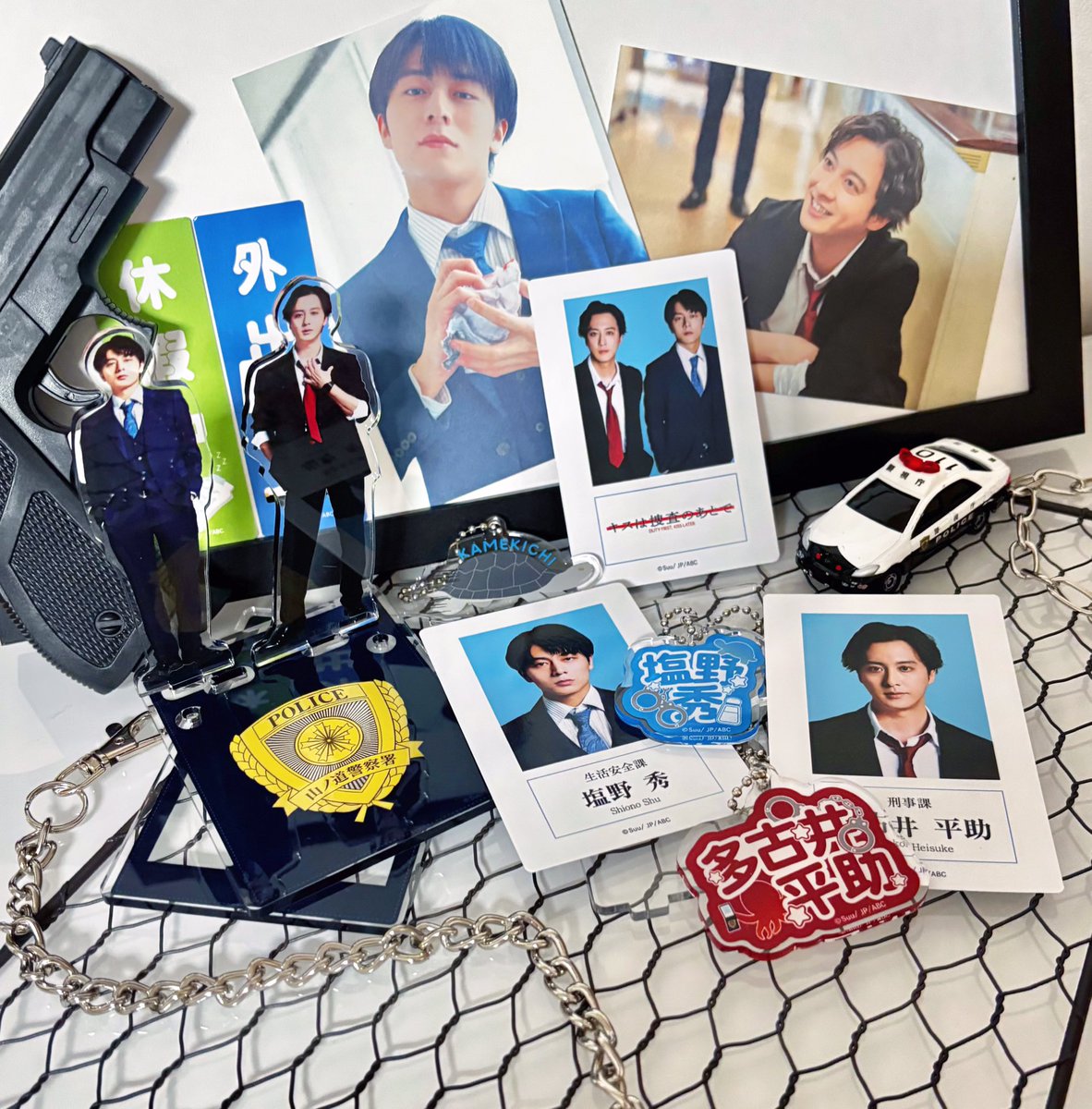 manga10_torico's tweet photo. 🚨「#キスは捜査のあとで」ドラマ＆原作 ポップアップストア🚔💋 at #マンガ展天王寺【15日目】
https://t.co/RM5eJJ7A4P

OPEN☀️

＼🌐通販でも購入可能‼️／

#キスあと ポプスト🐙オリジナルグッズ🧂は
【店頭＆WEBストア】にてお求めいただけます💁🏻

ご来場の叶わない方はぜひ❕
⇩通販⇩をご利用ください🖥️🛒✨
https://t.co/6NQTqHTmpp

#渡部秀 #齋藤璃佑