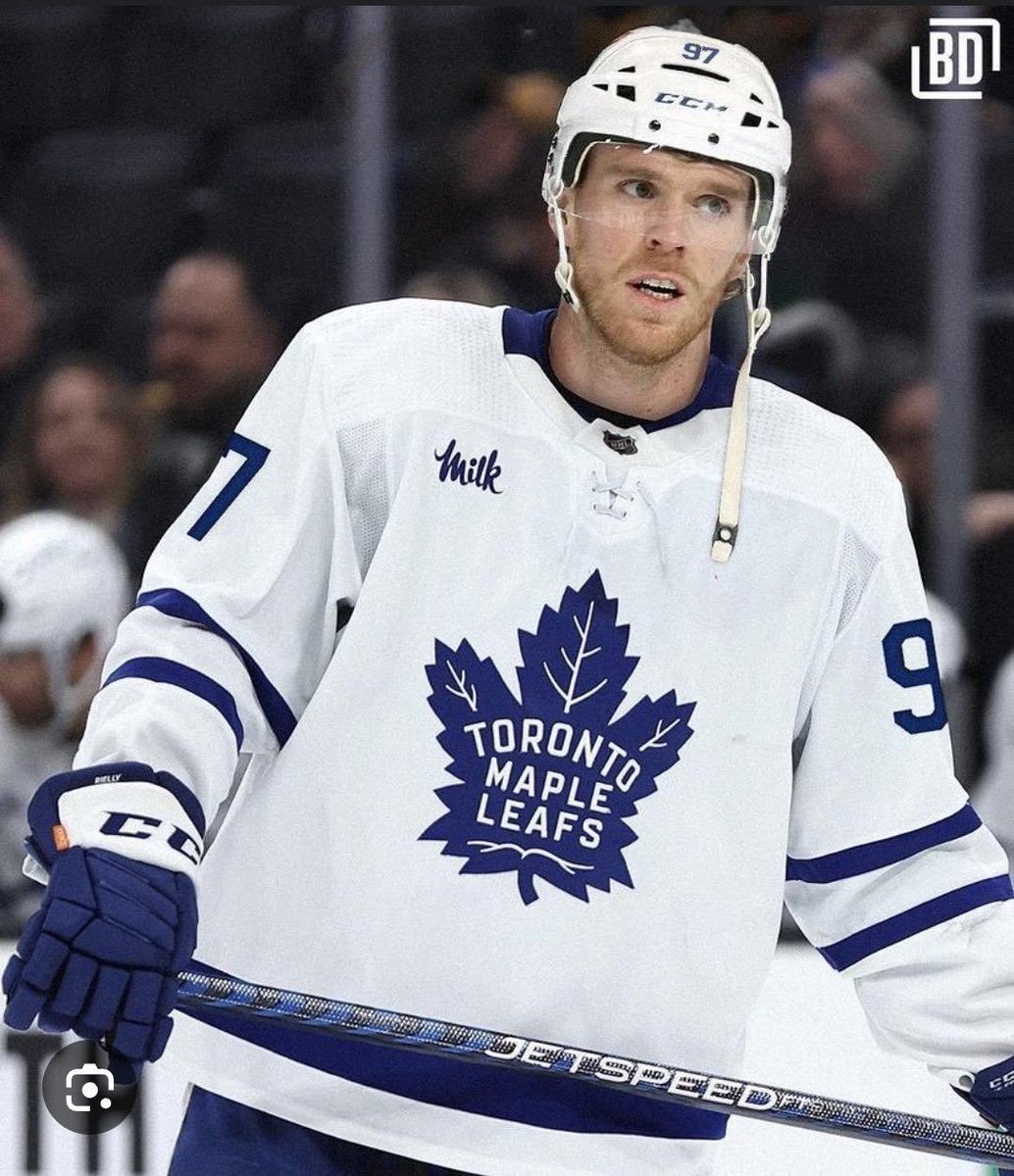 EP40isgay's tweet photo. Final Piece to the puzzle #leafs #mcjesus https://t.co/ro2sNjBfcH