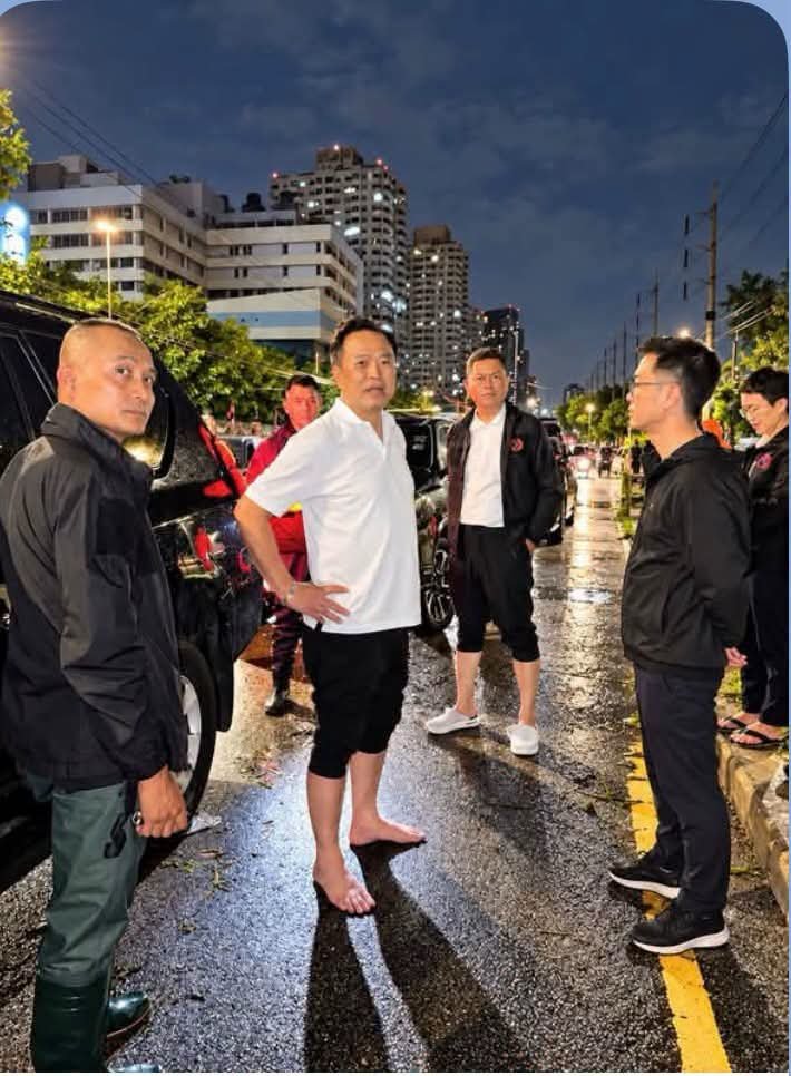 AmaratJeab's tweet photo. มีควายอยู่ตัวนึง 
ประมาท ขาดแม้แต่ความรู้เรื่องสุขอนามัยพื้นฐาน

จินตนาการได้เลยว่าจะบริหารราชการแบบไหน

#ส่งกำลังใจให้เชื้อโรค https://t.co/DxNvdC4Nvd