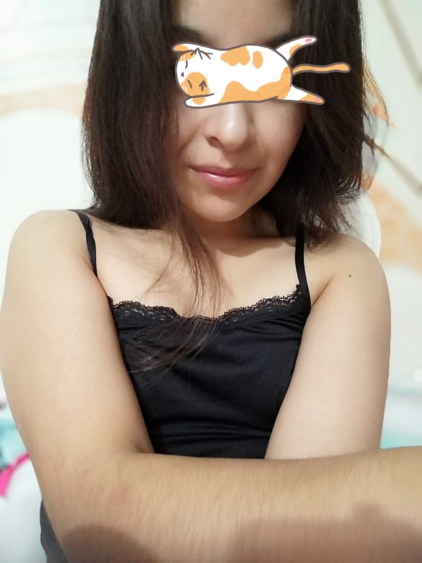 Nayellilove69's tweet photo. Me veo linda? 🥰 hacemos travesuras? 😏🥵😈🔥 https://t.co/2TNa20YMSj