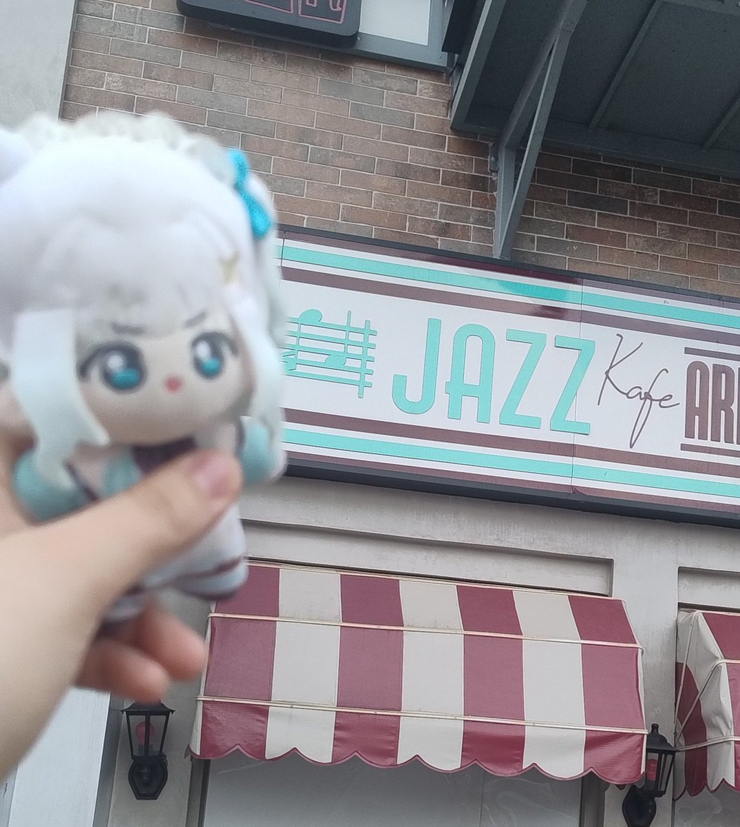 So_Suka_ne's tweet photo. #mintogo
Do you like jazz? 

(ITS THE SAME COLOUR) https://t.co/BJpJg4XegA
