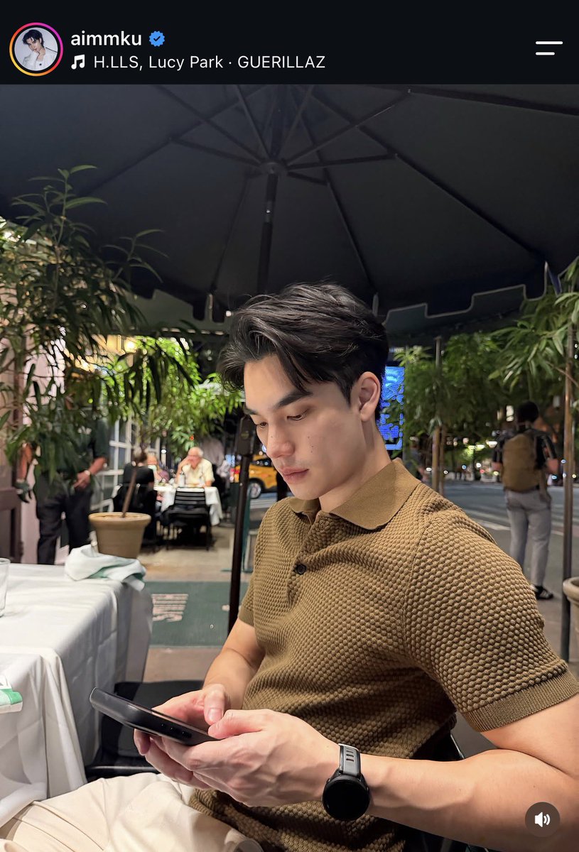 Flu_keBT's tweet photo. เอมหล่อเกินอ่า ใครจะเป็นผู้โชคดีคนนั้น ส่วนเทศน์ รู้สึกว่า แอบยาวนะ เห้ย หมายถึงนิ้วนะ https://t.co/tohxleO4wd