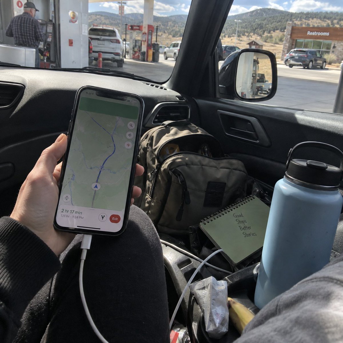 Ruchig_com's tweet photo. Before a road trip, handle the boring basics first: route, fuel or charge, phone power, water, weather, and anything your vehicle manual says to check. Fancy gear comes after that. https://t.co/6iGUfRkIoe