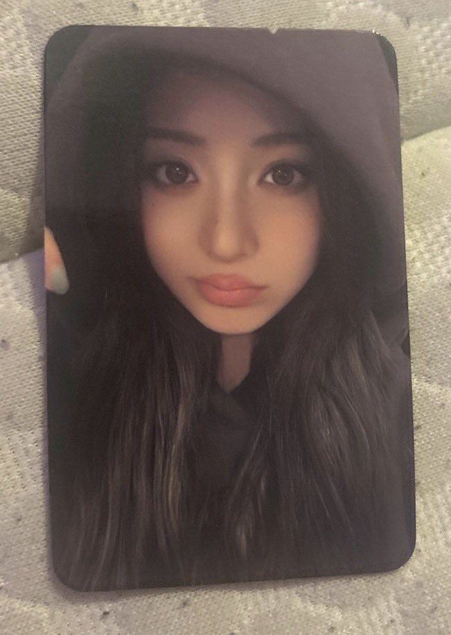 tiredpiona's tweet photo. @g_ykx8 i got these three, i looooove spaghetti era yunjin shes so cute https://t.co/FPTyfPyT4D