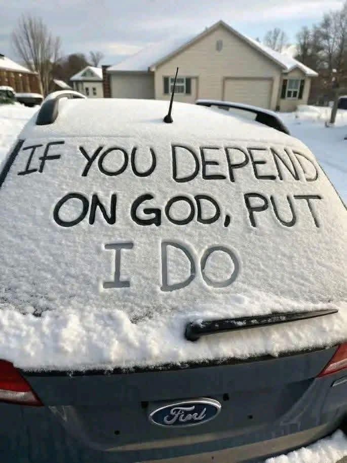 onlywcex's tweet photo. Good night to everyone who puts their faith in God. 

I’m proud to depend on GOD. So yes, I do. https://t.co/MkyFzxYDyr