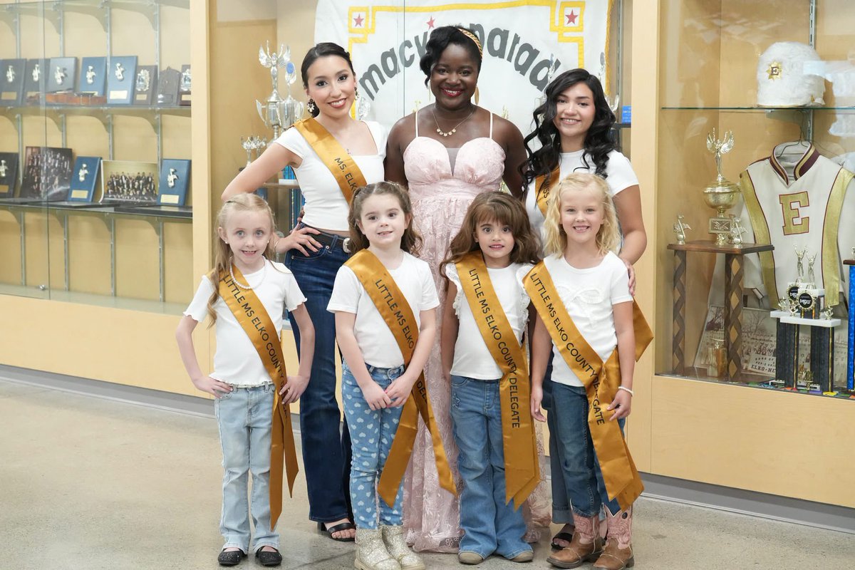 mselkocounty's tweet photo. Elko County 2026 Pageant - Opening Number ✨ 

The opening number featured our beautiful 2025 titleholders &amp; this year’s delegates; choreographed by program director Ruby B. Sutton &amp; Ms. Elko County 2026 delegate Alexandra Sanchez-Ruiz. 🌟

#elkonevada #elkogirlsandwomen #nvyouth https://t.co/umBS3f4qsz