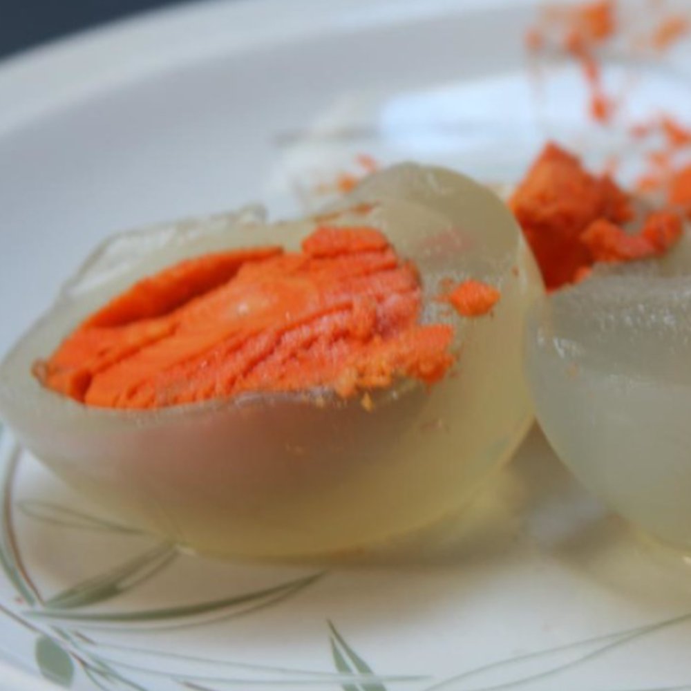 AMAZlNGNATURE's tweet photo. This is what a boiled penguin egg looks like

Boiled penguin eggs can stay translucent instead of turning white like chicken eggs. the unusual look comes from the proteins found in their egg whites https://t.co/G9JHwWCemn