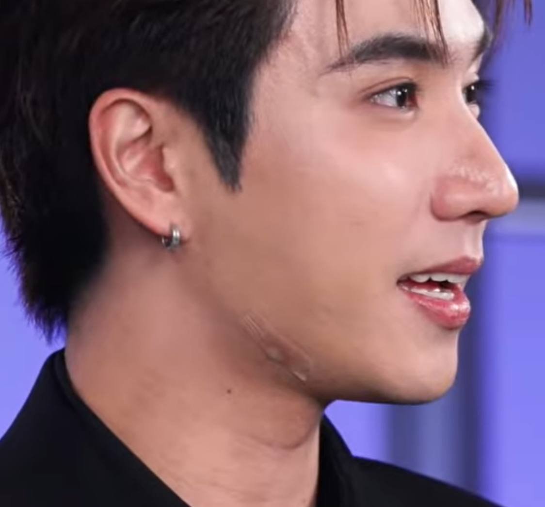 Cherrypp05's tweet photo. what happen my baby 🥺
take care yourself naa🖤

GRABFOOD WITH PERTHSANTA

#GrabFoodถูกกว่าชัวร์xPERTHSANTA https://t.co/zagZEIruqQ